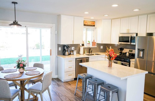New Papago Parkway House | Desert Oasis in Old Town Scottsdale: 3BR, 2BA with Resort-Style Pool