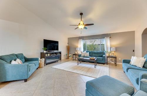East Mesa House | Desert Oasis Ranch-Style Mesa Home, Hiking/Tubing