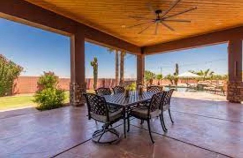 Maricopa County House | Desert Oasis Resort Style w/POOL & Hot Tub - Indoor & Outdoor Games