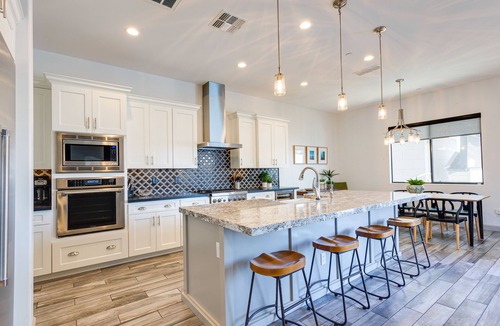 Southwest Village House | Desert Sky - Luxury pool and Spa - walk to Old Town!