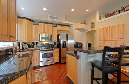 Los Portones House | Desert Tranquility - 2 bed & 2 bath gated community close to Mayo Clinic.