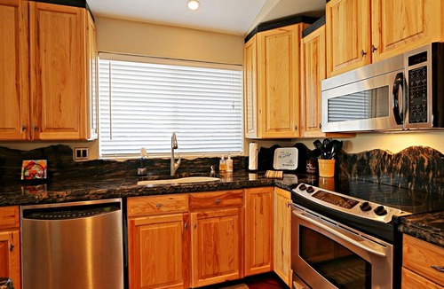 Los Portones House | Desert Tranquility - 2 bed & 2 bath gated community close to Mayo Clinic.