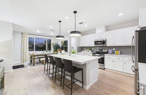 Lathrop House | Designer 4BR Home + Downstairs Suite | Near Parks & Shops