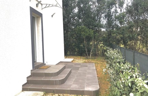 Mezzavia House | Detached villa with terrace 10 minutes from the beach.