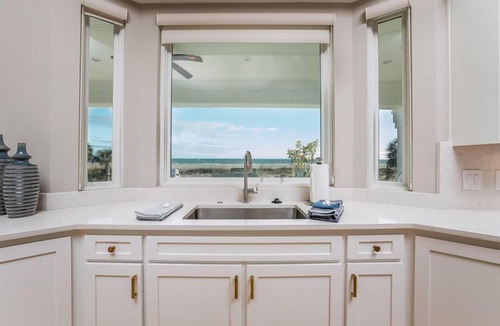 Isle of Palms House | Discounts! Serenity- 2 50th One of a kind Oceanfront Master Piece, Pool/Hot Tub