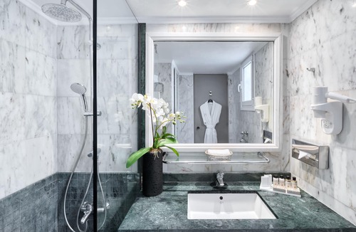 Anafiotika Hotel | Divani Palace Acropolis