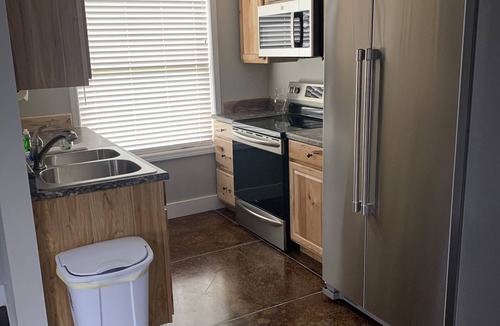 Greensburg Condo | Doc's Place - Near Green River and Green River Lake