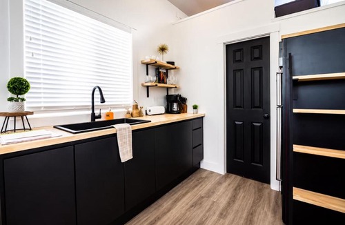 Apple Valley House | Dog-Friendly Escape Zion Adventure Base