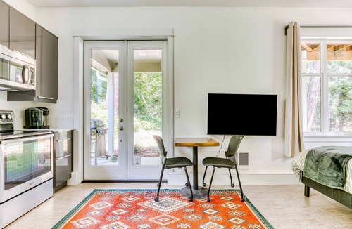 Stevenson House | Dog-friendly studio with river view, patio, grill, & shared W&D
