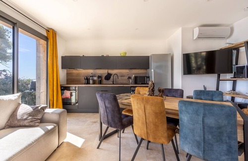 Tarcu House | Dolce Vita Corsica - Charmante maison vue mer