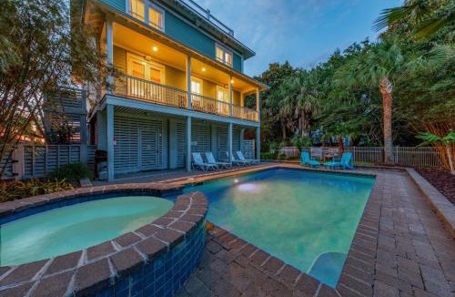 Isle of Palms House | Dolphin View on Isle of Palms ~ PRIVATE POOL, ROOF TOP DECK, ELEVATOR, SPA