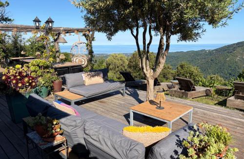 Porri House | Domaine Colonna-Santini Gîte avec Piscine & Spa, Vue Mer et Montagnes