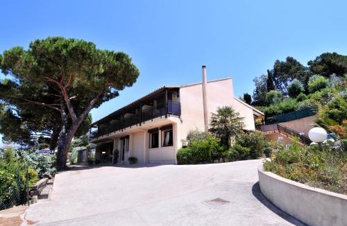 Cargese Hotel | Domaine de Saint Pierre