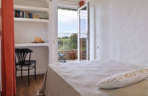 Cervione House | Domaine Punta della Guardia Maison A Figa mit Blick auf das Meer by Interhome