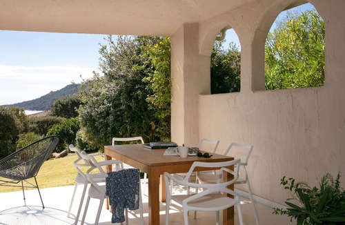 Santa Giulia House | Domaine Santa Giulia Palace
