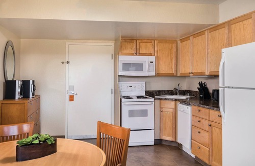Downtown Reno Resort | Downtown Reno Resort 1bdr