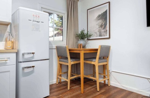 Visalia House | Downtown Retreat w/Pool & Spa, Near National Parks