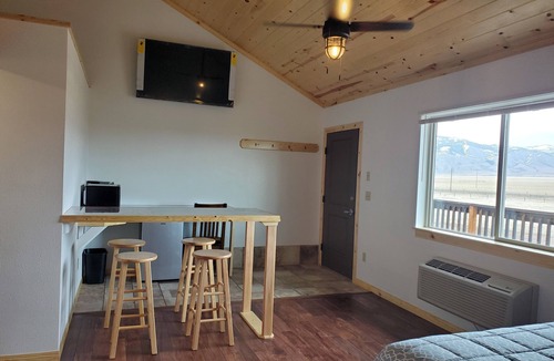 Cameron Hotel | Dream Drift Motel