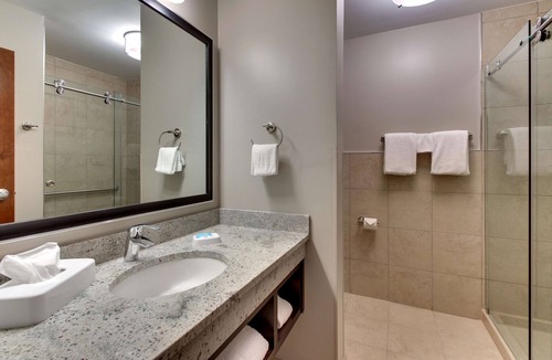 Polaris Hotel | Drury Inn & Suites Columbus Polaris