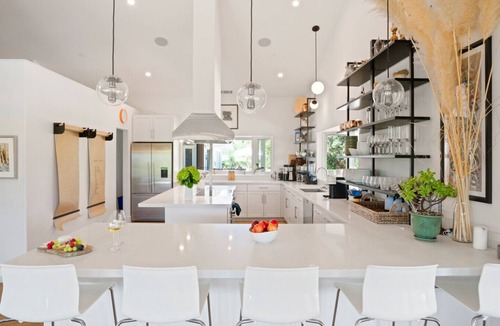 Healdsburg House | Dry Creek Wonderland | Private Farm Estate in Wine Country