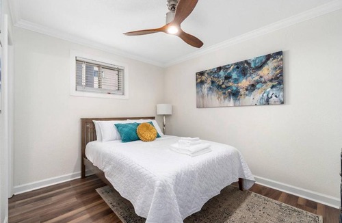 Willoughby Spit Apartment | Dune Cottage Shore Suite (2-Bd/2-Bth Beach Condo)