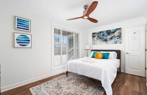 Willoughby Spit Apartment | Dune Cottage Tide Suite (2-Bd/2-Bth Beach Condo)