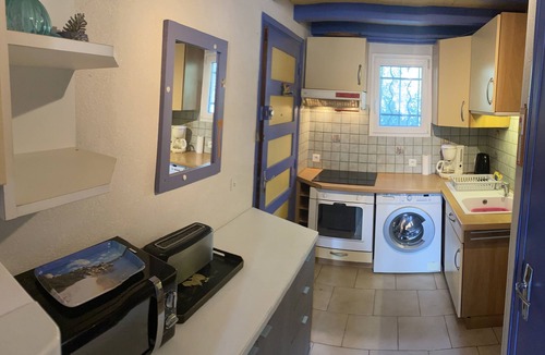 Vico Apartment | DUPLEX APARTMENT ON SAGONE BEACH WATERFRONT 2 SEPARATE BEDROOMS