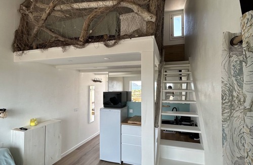 Calcatoggio Apartment | Duplex apartment with sea and pool view, 5-minute walk from the beach