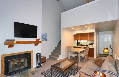 Beaver Condo | Eagle Point Ski Resort Nº8 Wooded Ridge Condos