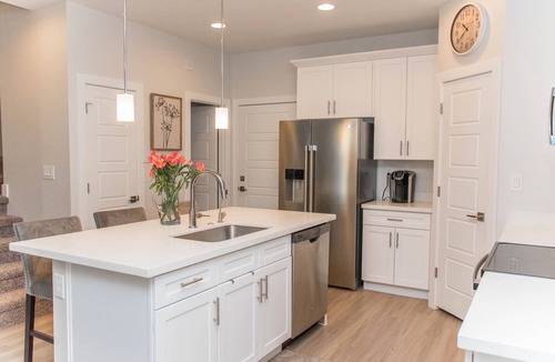 East Mesa Condo | East Mesa - Newer Condo Rental