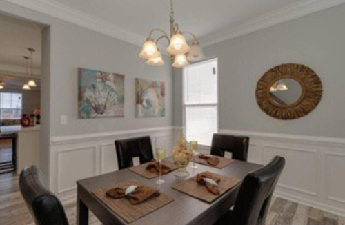 Cottage Line House | East Norfolk Ocean View House