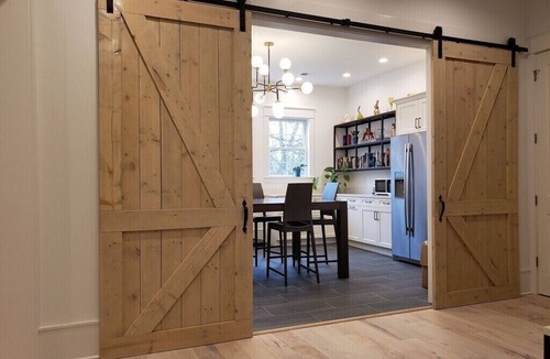 Georgetown House | East + West 2-SUITES 🕊️ Bleubird Studio - Walk to Downtown