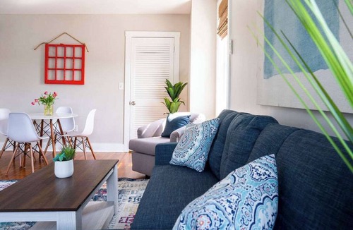 Off Broadway Apartment | Eclectic Apt Above Brewer’s in Heart of Newport
