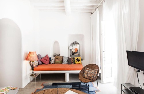 Mykonos Town House | Eclectic & Artistic house in Mykonos town