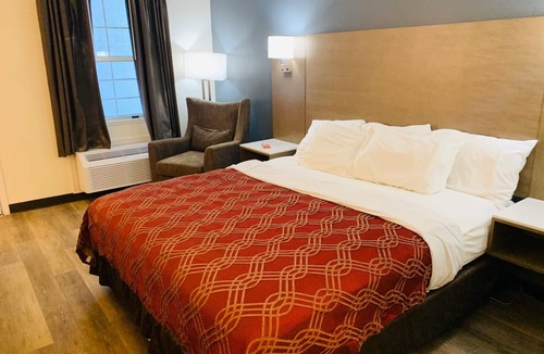 Morehead City Hotel | Econo Lodge Crystal Coast