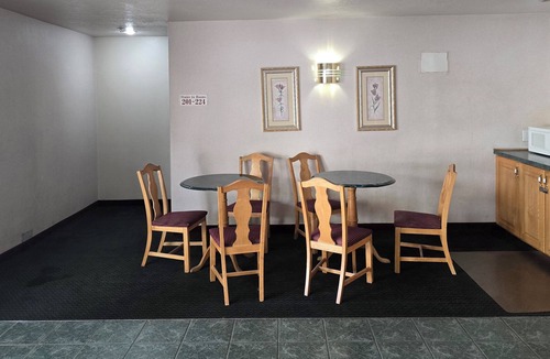 Nephi Hotel | Economy Inn