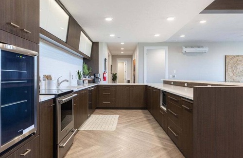 Hurricane Condo | Elevated Vista: Golf View + Resort Access + Large Groups