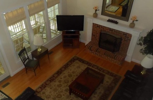 Bumpass Cottage | Eliza's Cottage- Pristine Waterfront Home w/ Views, Private Side, Quiet Cove