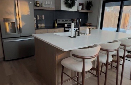 Ames Cabin | Elm and Hearth: Where wellness comes naturally