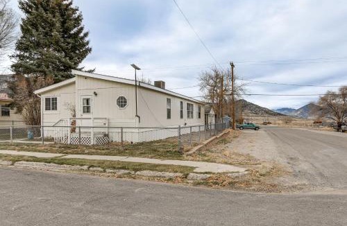 East Ely House | Ely Gem < 1/2 Mi to Nevada Northern Railway!