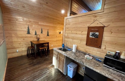 Thompson Falls House | Enchanting Rental with Indoor Jacuzzi and Little Terrace in Montana