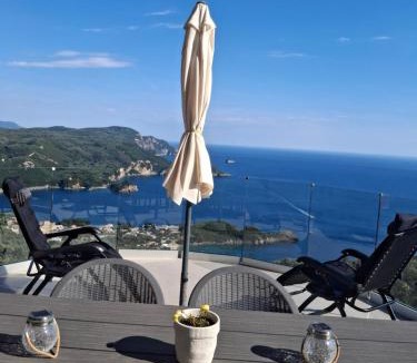 Lakones Apartment | Endless Blue