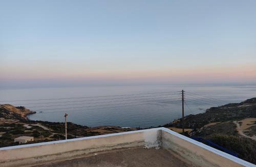 Milos House | ENDLESS BLUE Milos