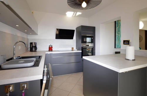 Folelli Apartment | Enjoy a magnificent view of the countryside on vacation in this beautiful vacation apartment!