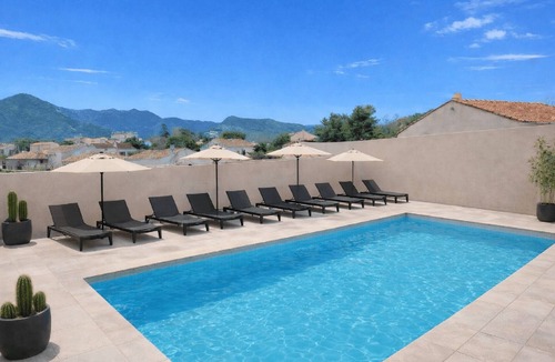 Saint-Florent Apartment | Enjoy an exceptional location in a new residence with 14 apartments.