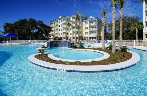 Palmetto Dunes Villa | Enjoy complimentary 18 hole round golf everyday, Outdoor pool, and lazy river.