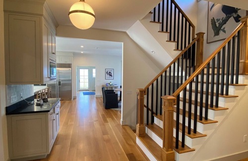 Katama House | Enjoy Fall 2026 on the Vineyard! Spacious 5 BR house in charming Edgartown