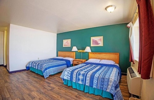 Lordsburg Hotel | Enjoy Free Parking Room Near Lordsburg Museum Exhibits