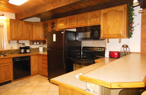 Garden Valley Condo | Enjoy Privacy in the Pines, Close to Golf Course