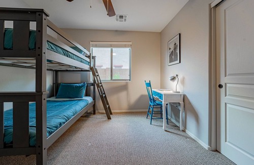 Casa Grande House | Enjoy the amazing Arizona Sunset's in this peaceful place.